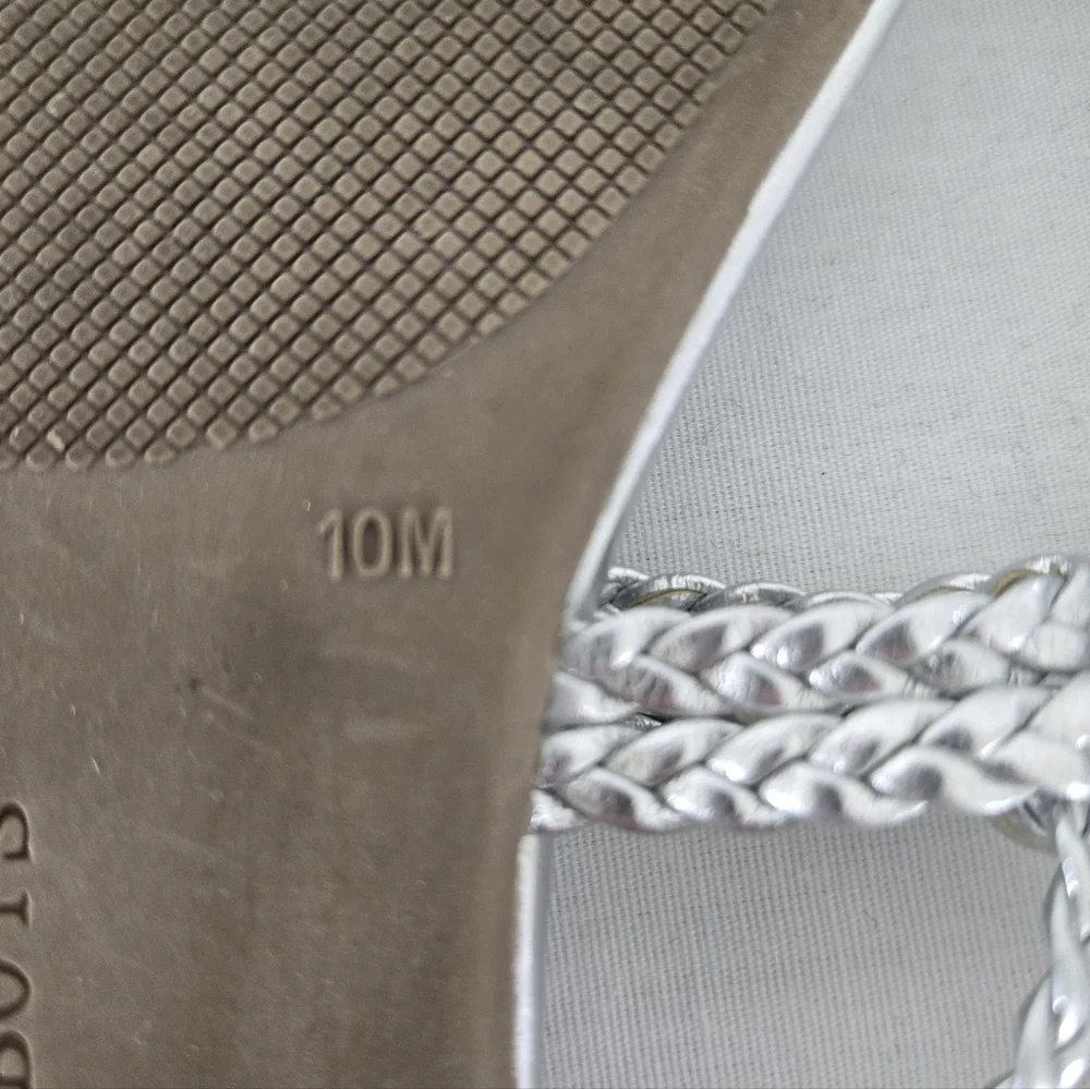 Talbots Cece Metallic Silver Braided Sandals Faux Leather Straps, size 10M - Picture 5 of 5